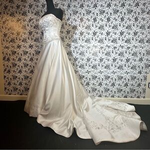 Allure Bridals White Wedding Gown With Train